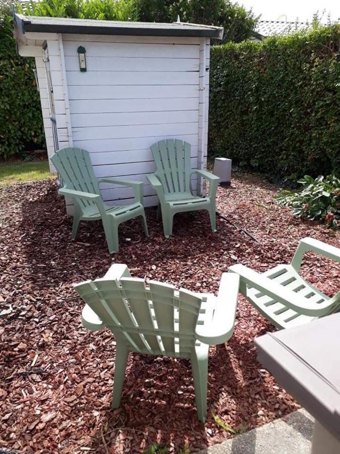 Luxueuze Stacaravan In Bredene Met Eigen Terras En Tuintje ภายนอก รูปภาพ
