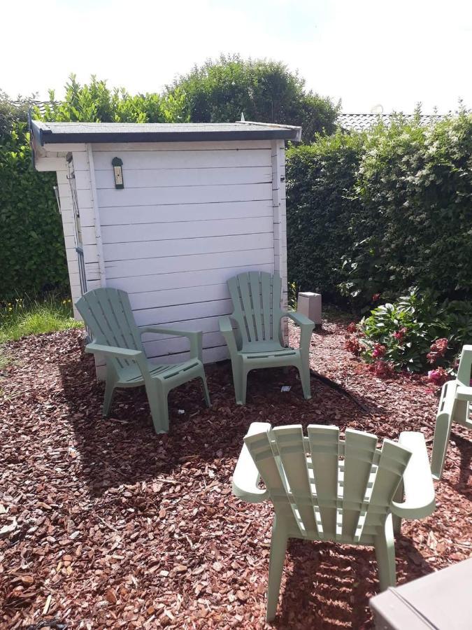 Luxueuze Stacaravan In Bredene Met Eigen Terras En Tuintje ภายนอก รูปภาพ