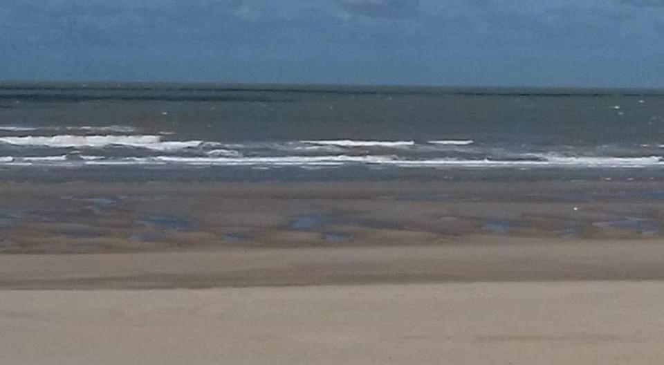 Luxueuze Stacaravan In Bredene Met Eigen Terras En Tuintje ภายนอก รูปภาพ